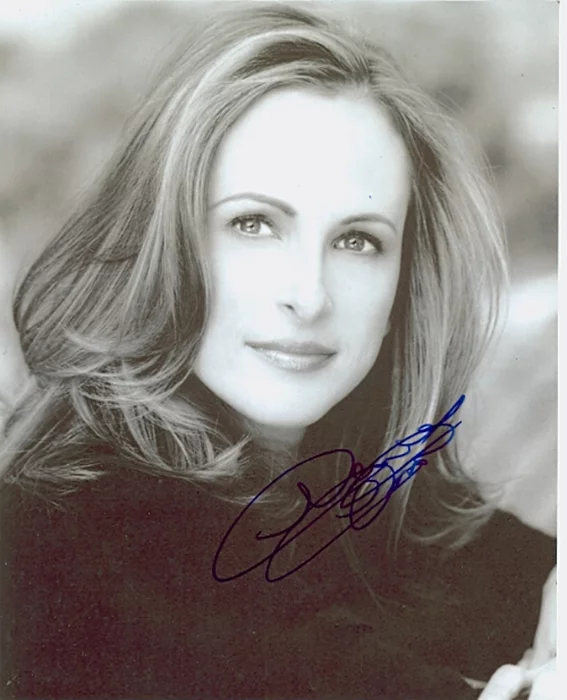 Marlee Matlin autograph