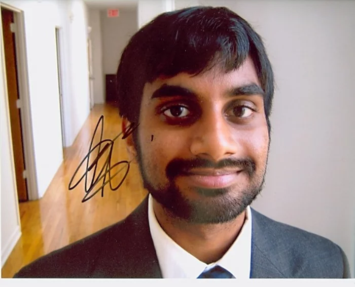 Aziz Ansari autograph