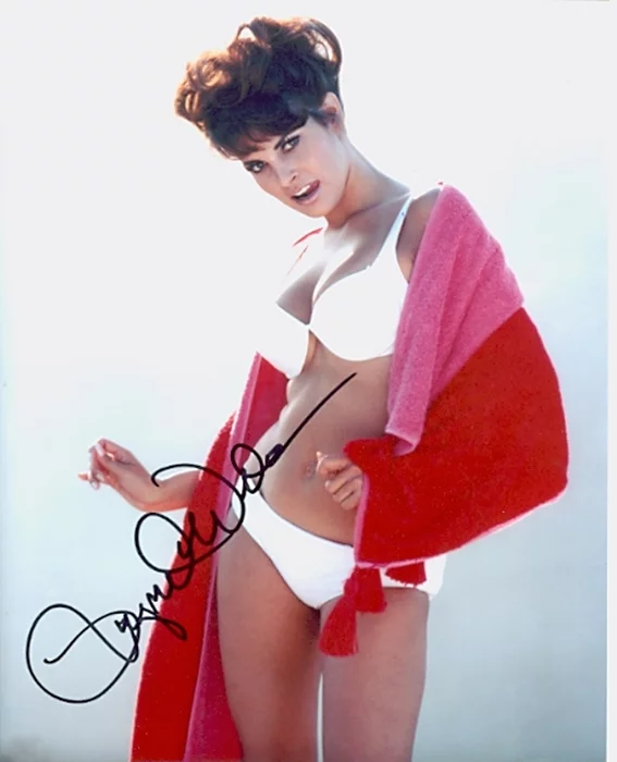Raquel Welch autograph