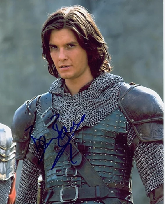 Ben Barnes autograph