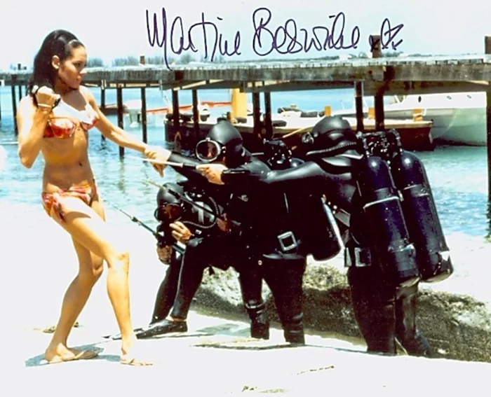 Martine Beswick autograph