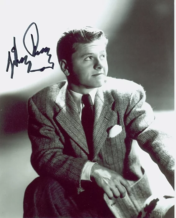 Mickey Rooney autograph