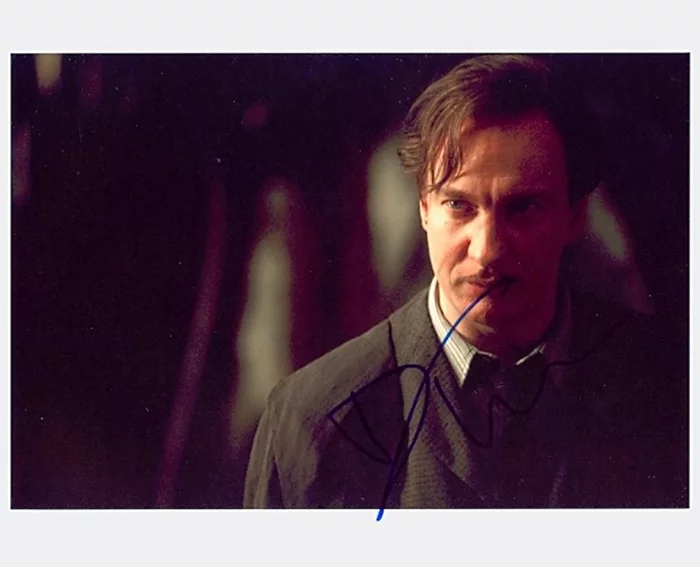 David Thewlis autograph