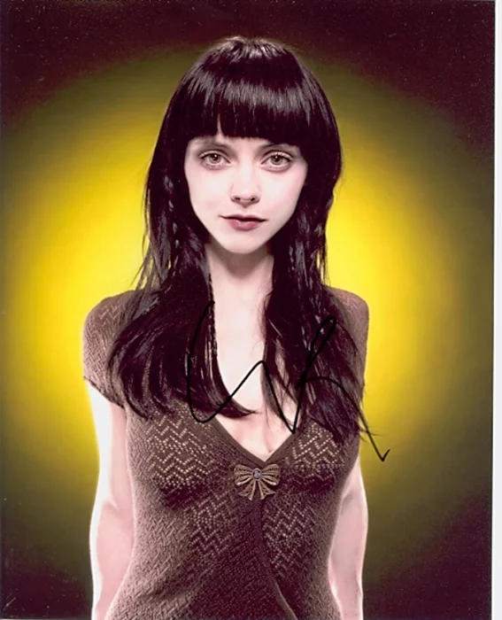 Christina Ricci autograph