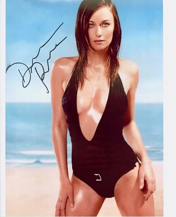 Deanna Russo autograph