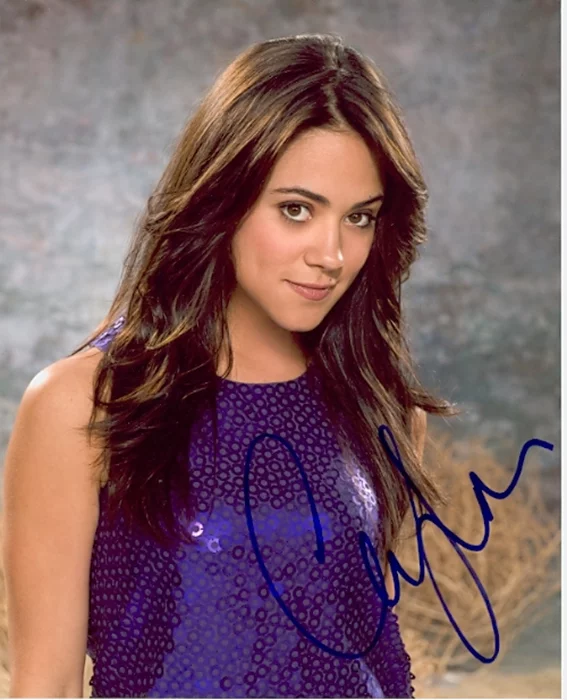 Camille Guaty autograph