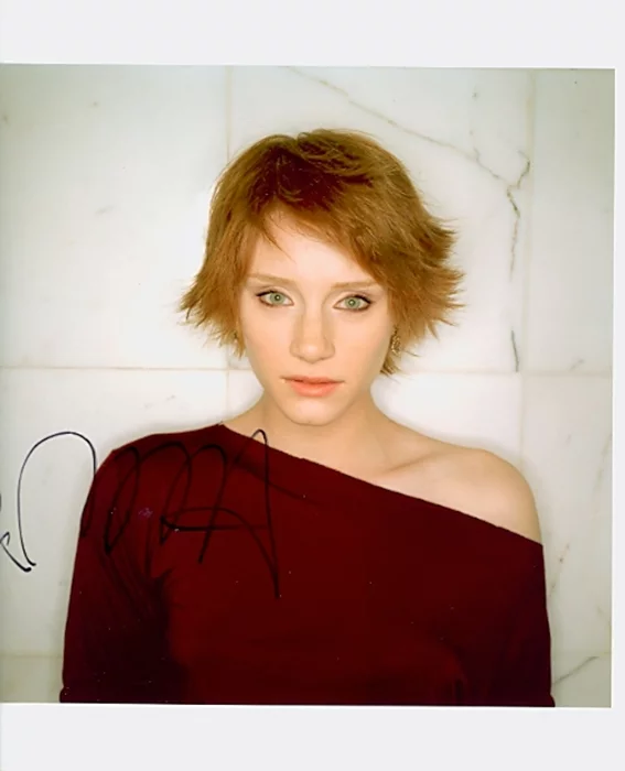 Bryce Dallas Howard autograph