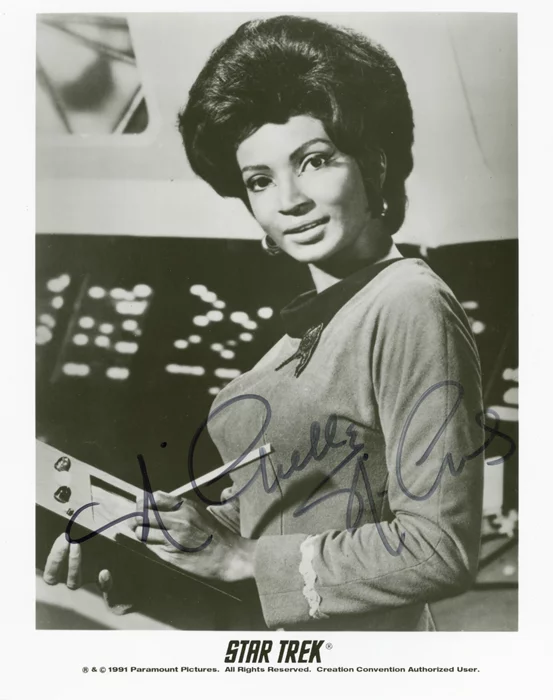 Nichelle Nichols autograph