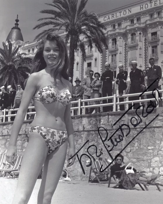 Brigitte Bardot autograph