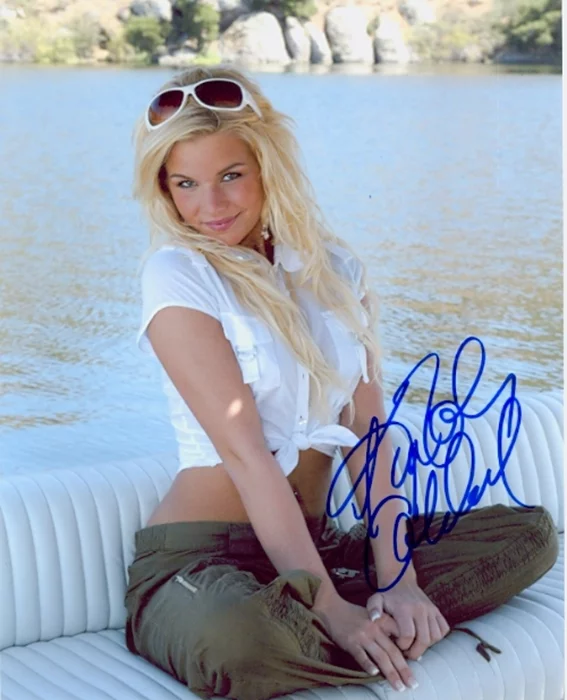 Kimberly Caldwell autograph
