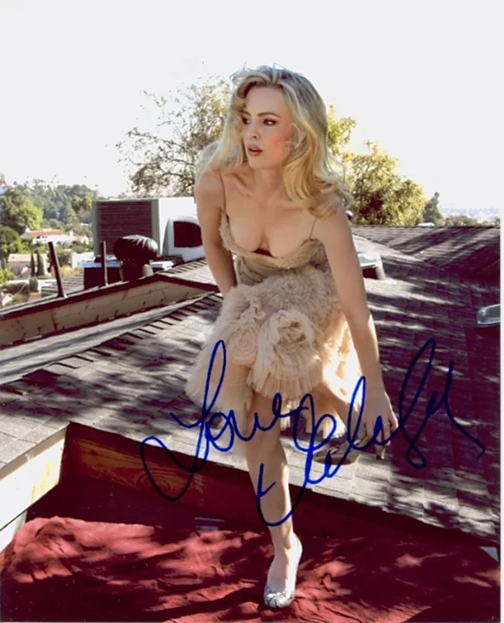 Melissa George autograph