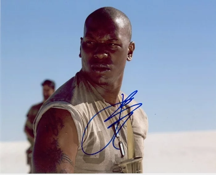 Tyrese Gibson autograph