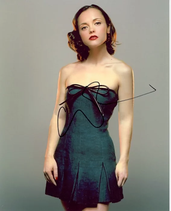 Christina Ricci autograph