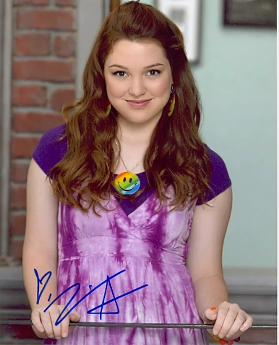 Jennifer Stone autograph