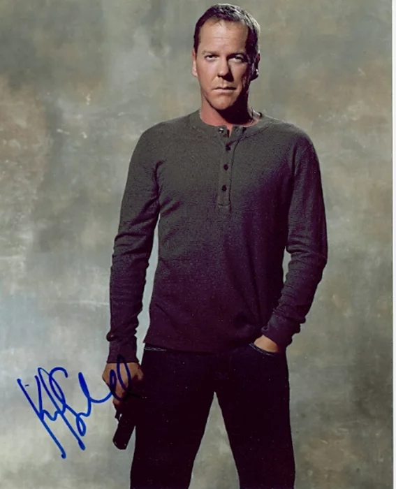 Kiefer Sutherland autograph