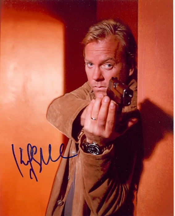 Kiefer Sutherland autograph