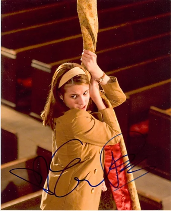 Emma Roberts autograph