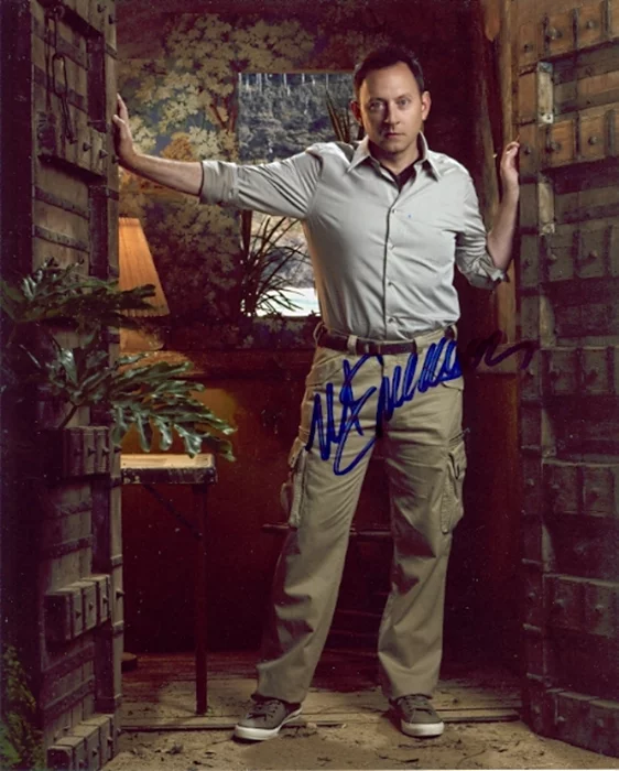 Michael Emerson autograph