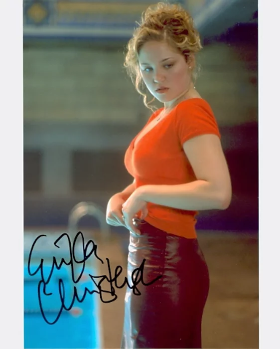 Erika Christensen autograph