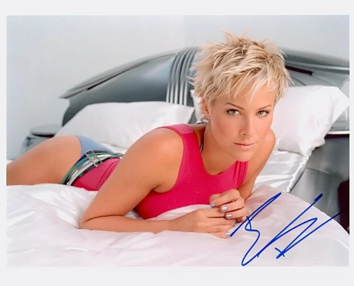 Brittany Daniel autograph