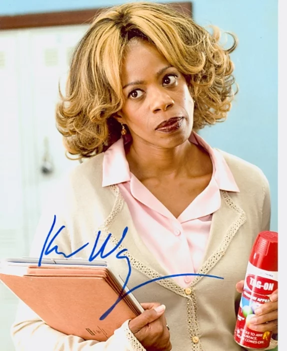 Kim Wayans autograph