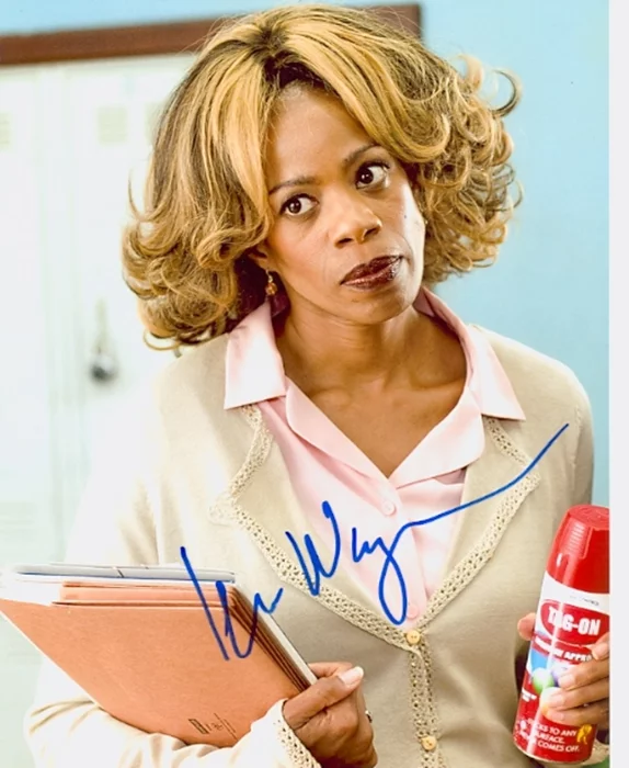 Kim Wayans autograph