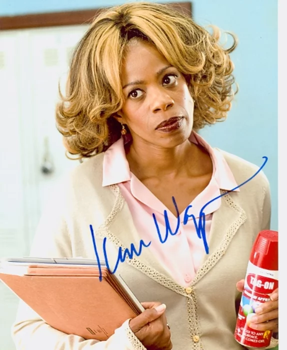 Kim Wayans autograph