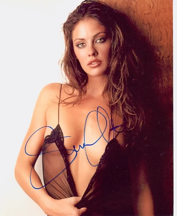 Summer Altice autograph