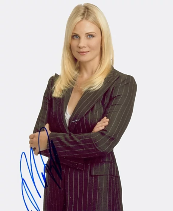 Monica Potter autograph