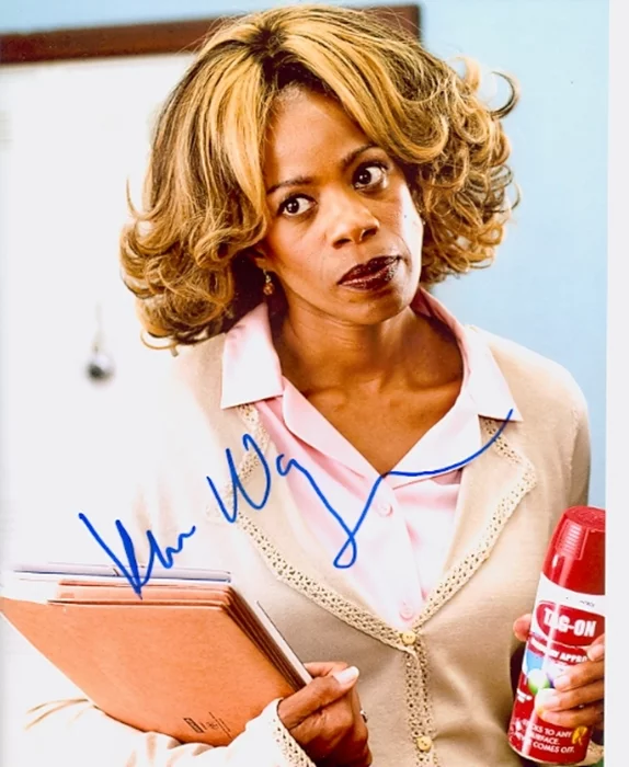Kim Wayans autograph