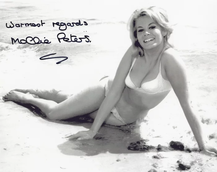 Mollie Peters autograph