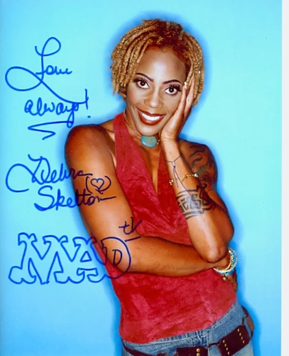 Debra Skelton autograph