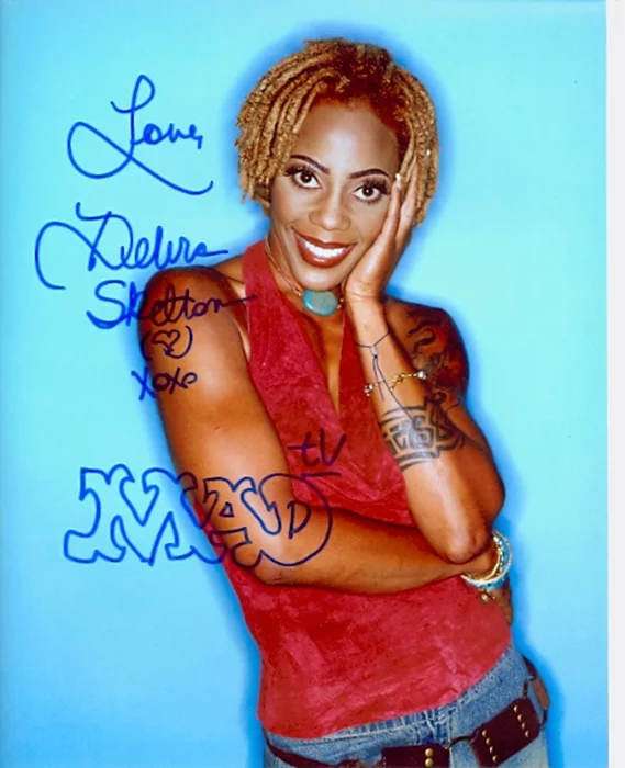 Debra Skelton autograph