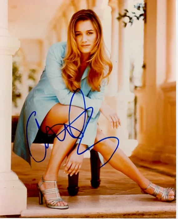Christine Taylor autograph