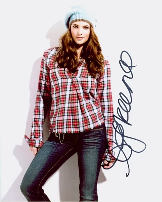 Ashley Greene autograph