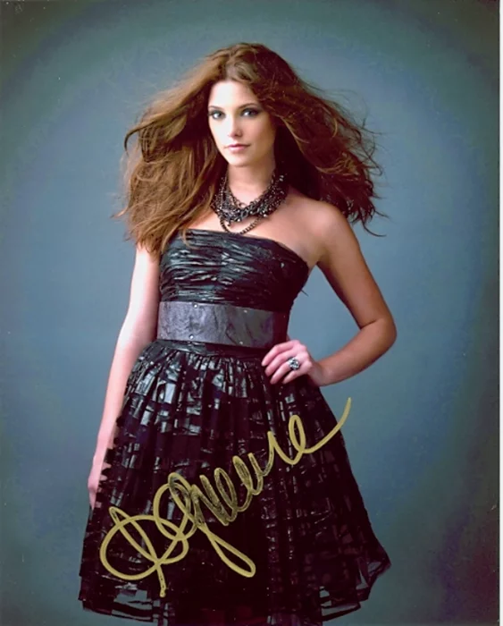 Ashley Greene autograph