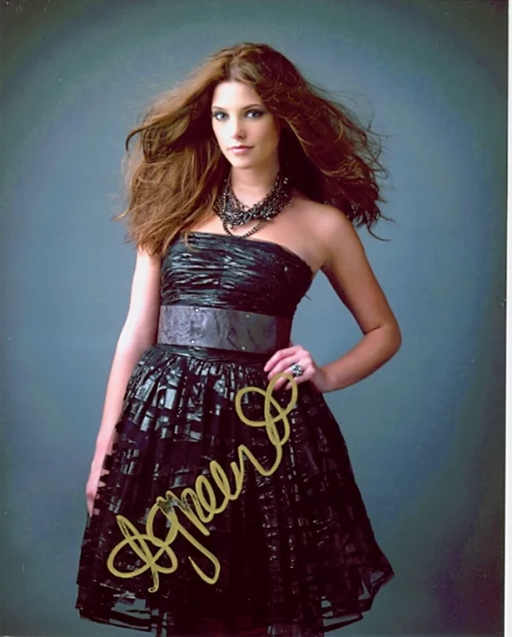 Ashley Greene autograph