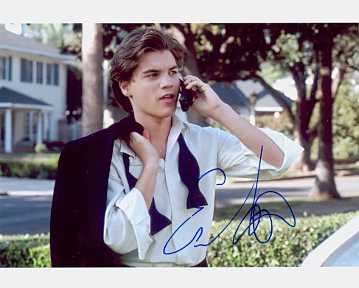 Emile Hirsch autograph