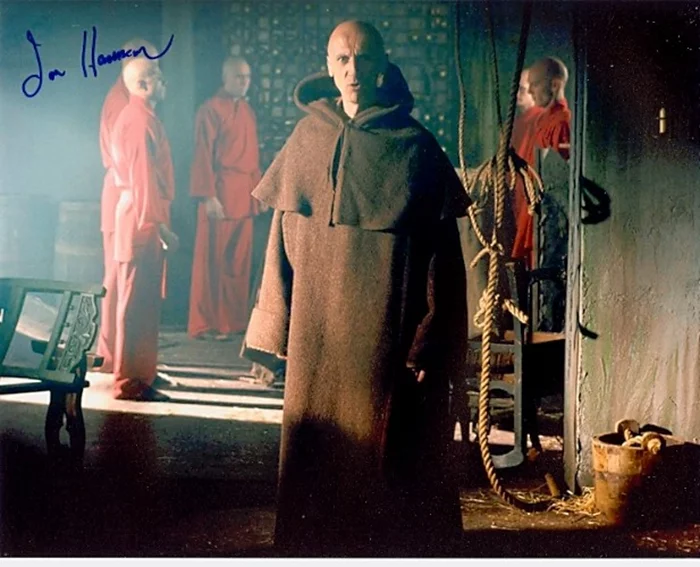 Ian Hanmore autograph