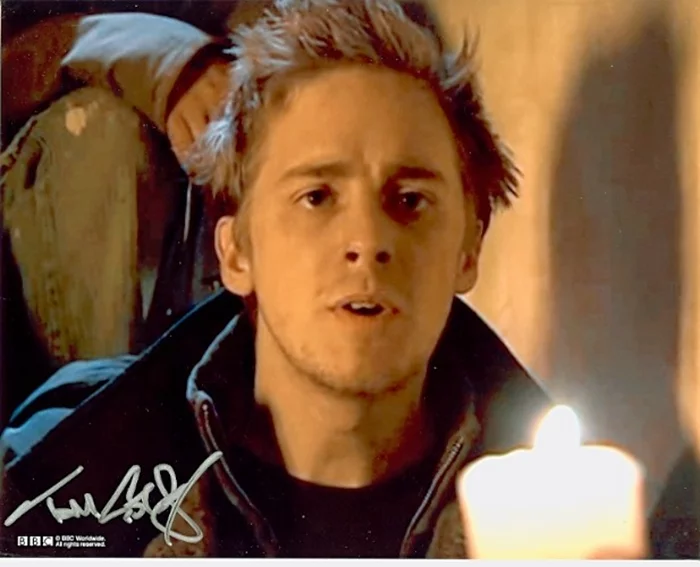 Tom Golding autograph