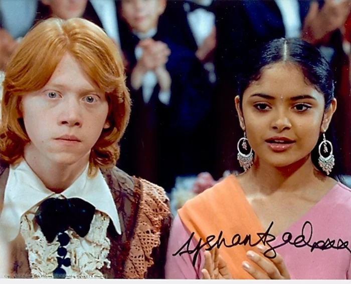 Afshan Azad autograph