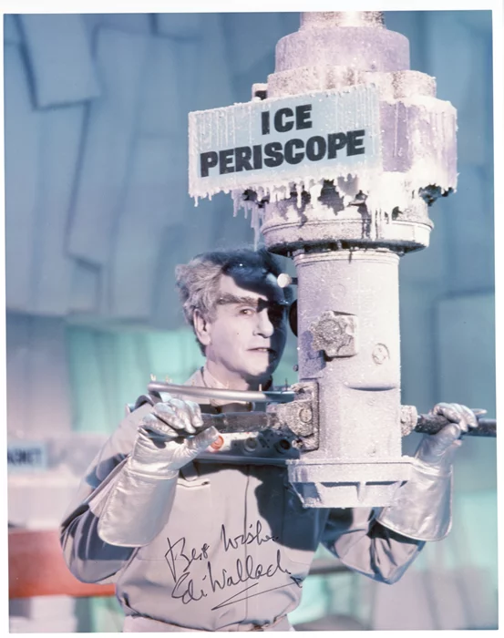 Eli Wallach autograph