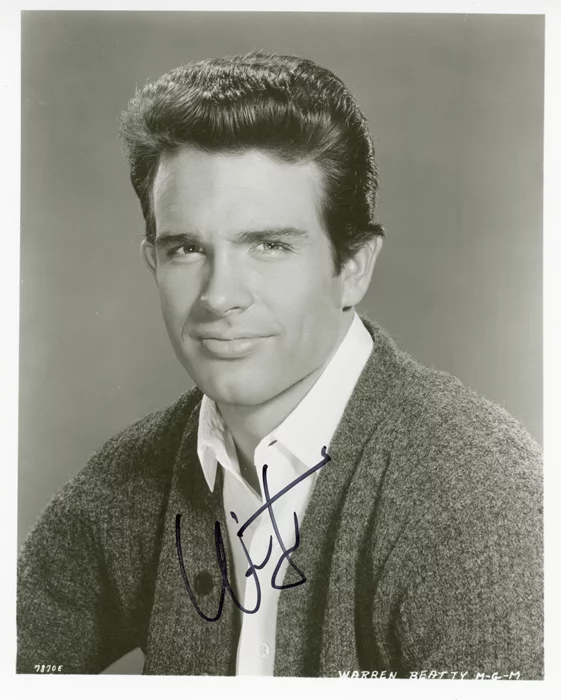 Warren Beatty autograph