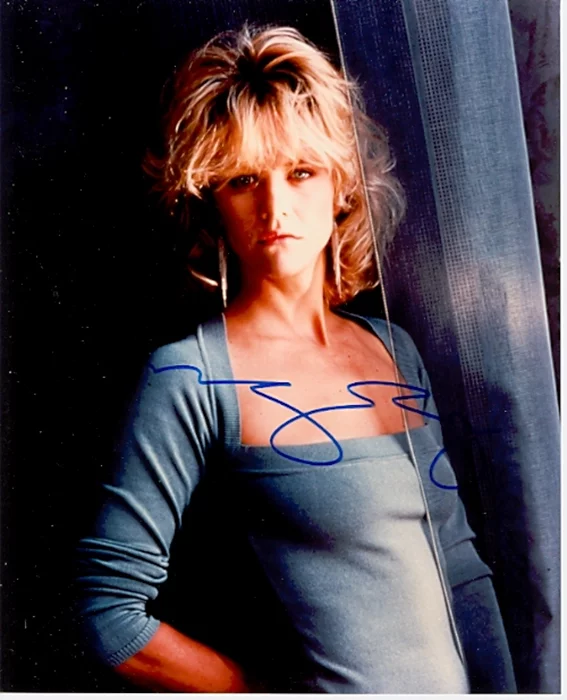 Meg Ryan autograph