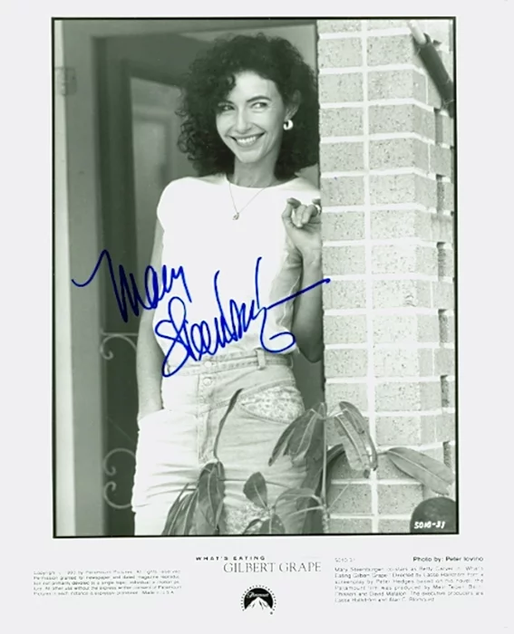 Mary Steenburgen autograph