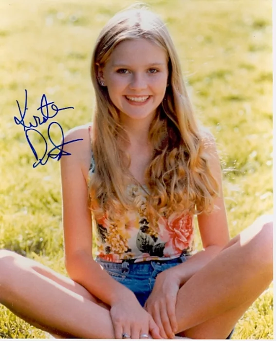 Kirsten Dunst autograph