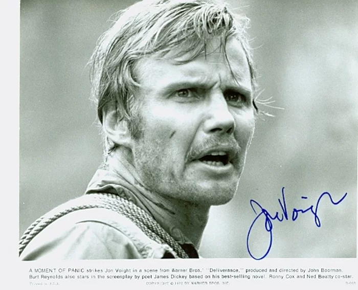 Jon Voight autograph
