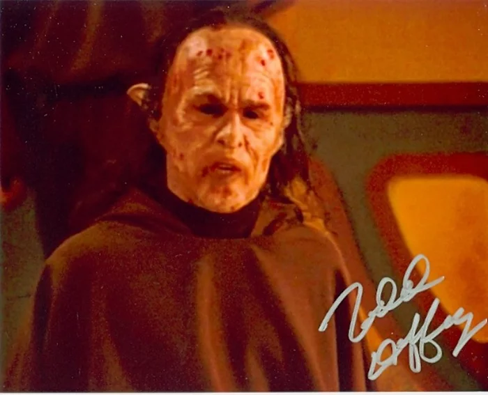 Todd Duffey autograph