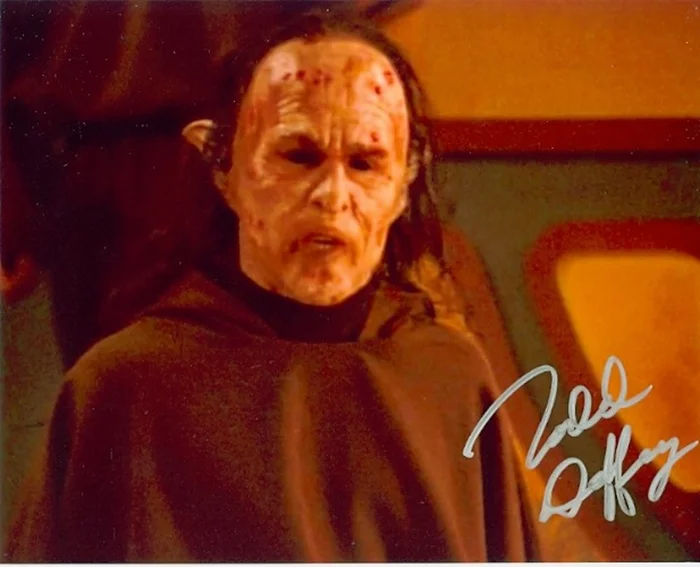 Todd Duffey autograph
