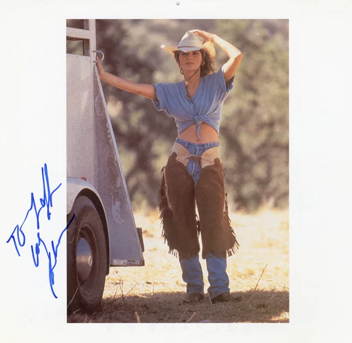 Shania Twain autograph